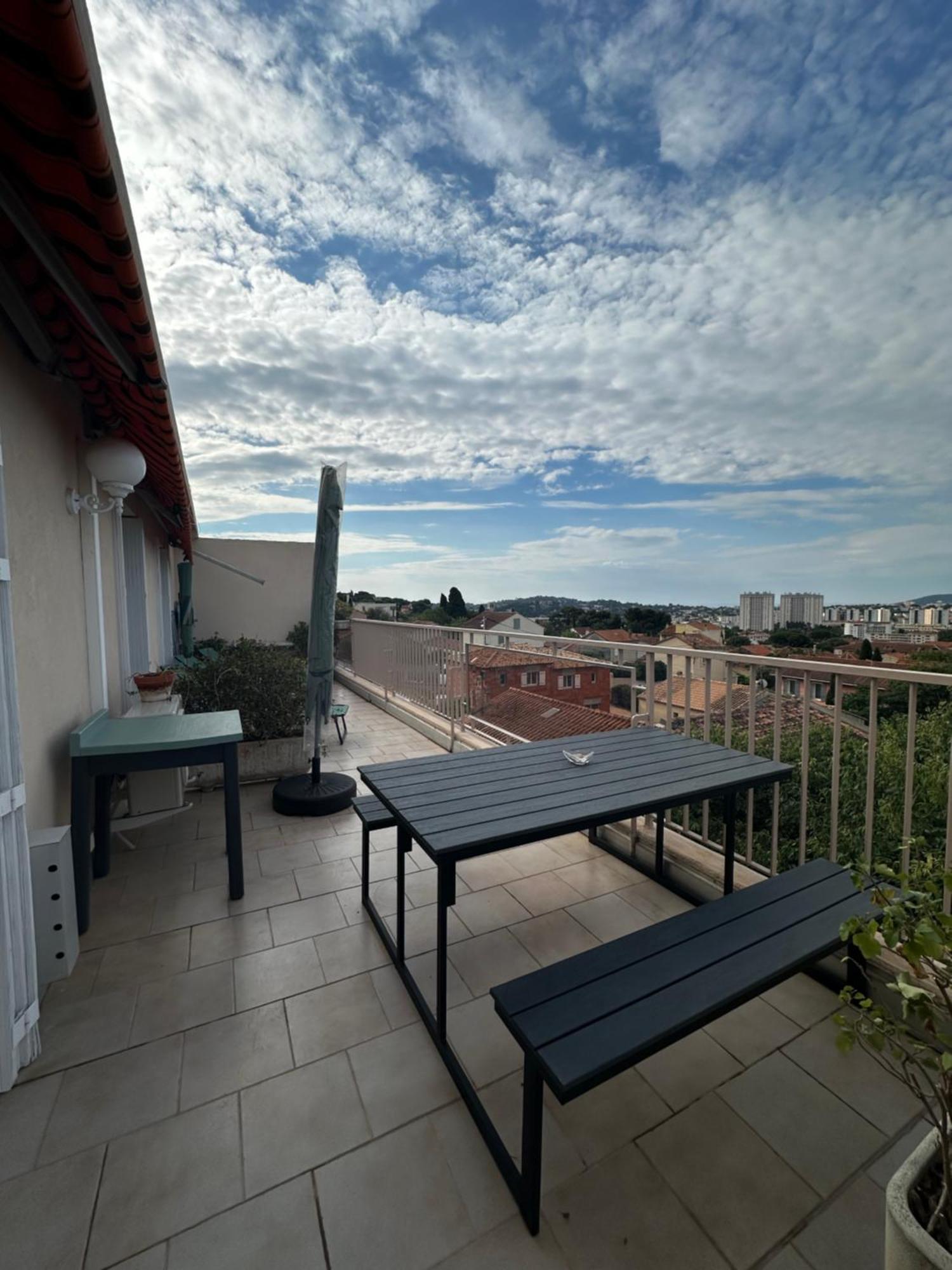 T4 Avec Terrasse Et Garage Prive * Toulon