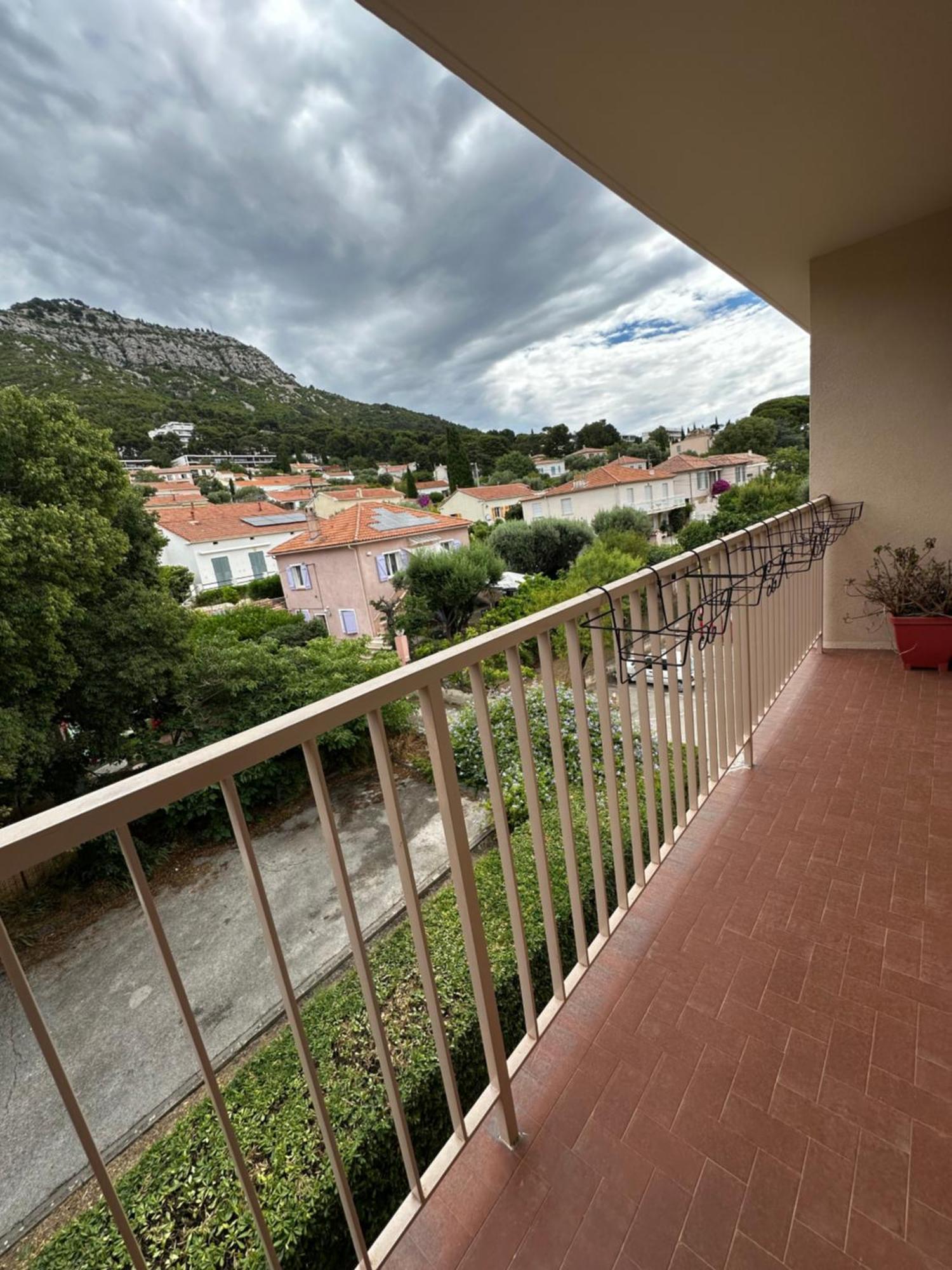T4 Avec Terrasse Et Garage Prive
